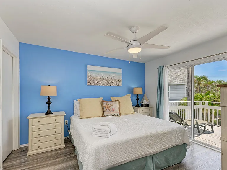 6311 Gulf Dr — Photo 2