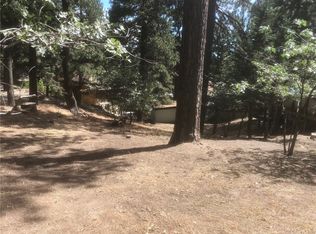 31783 Hilltop Dr, Running Springs, CA 92382