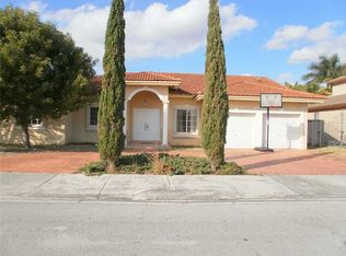 15837 SW 44th St, Miami, FL 33185