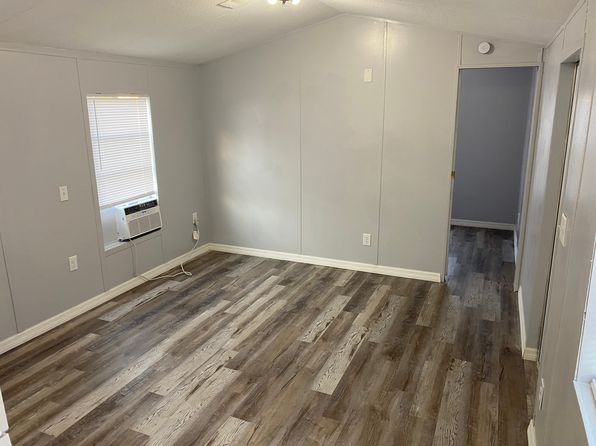 9588 NE Jacksonville Rd Lot 73