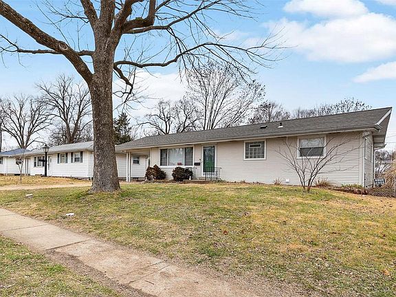 2nd image of 27 Manor Dr