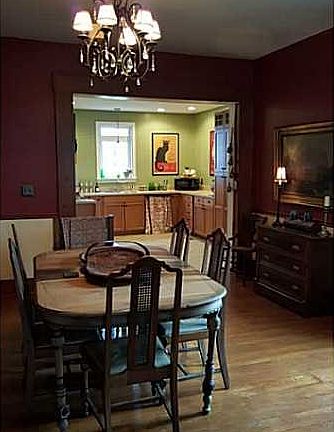 5th image of 205 W Main St