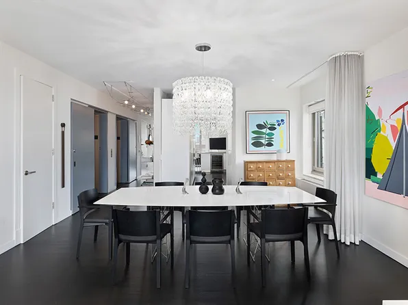 120 West 72nd Street image 5 of 16