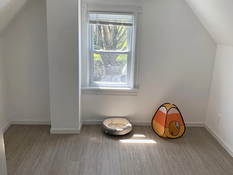 56 Fletcher St — Photo 25