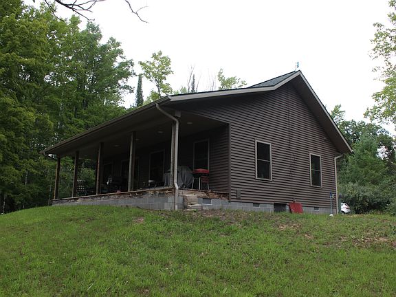 3rd image of 1620/1630 Sanborn Rd