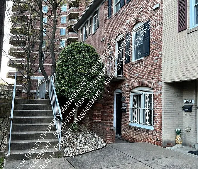 1208C N Wayne St — Photo 3