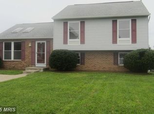 704 Rainbow Ct, Edgewood, MD 21040