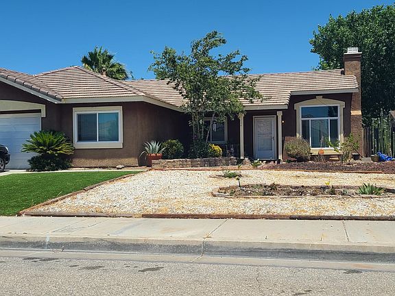 2nd image of 6129 Lighthouse Ln
