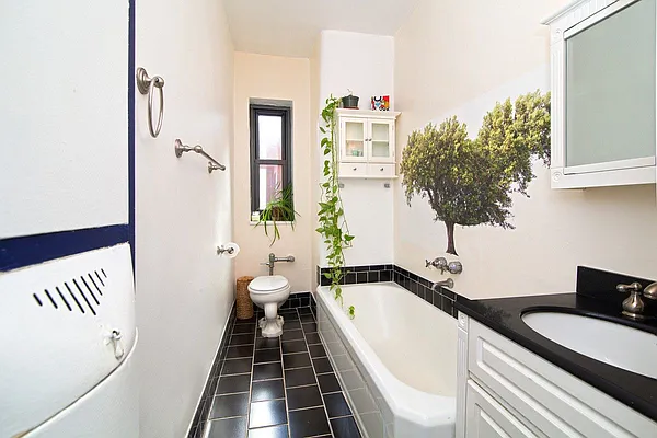 Sold by Keller Williams NYC | media 17