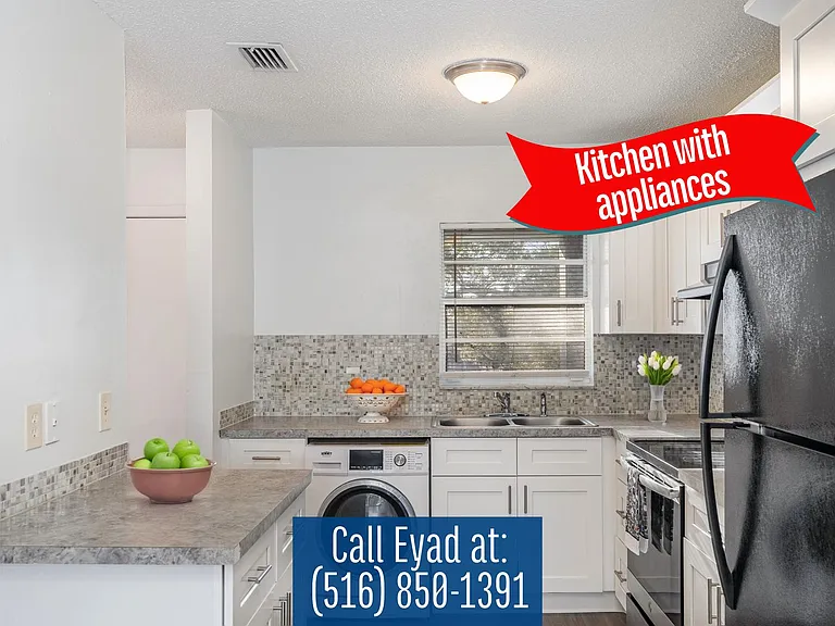 1727 Avocado Ave — Photo 3
