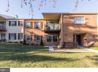 452 Old Forge Xing, Devon, PA 19333