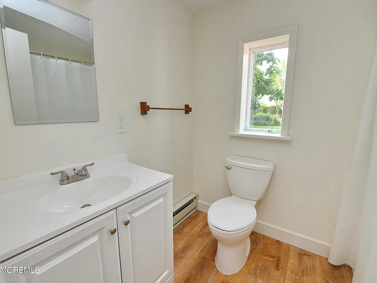 704 Mount Pl — Photo 10