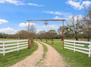 1449 Wylie Ln, Franklin, TX 77856