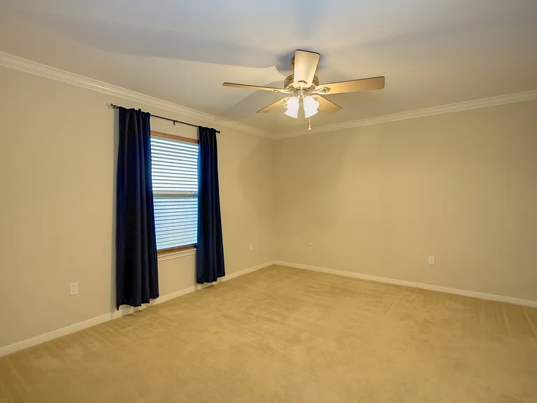 2201 Abeto Dr — Photo 5