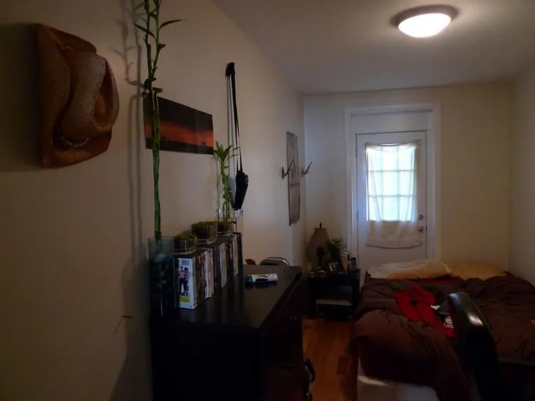 1017 Tremont St #1 — Photo 12
