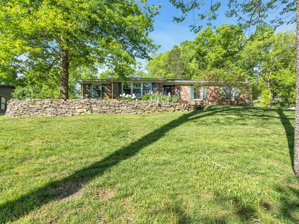 6613 Currywood Dr, Nashville, TN 37205
