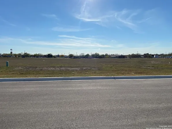 108 Albion LOT 22, Poteet, TX 78065