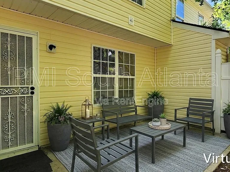 3021 Waldrop Cir — Photo 32