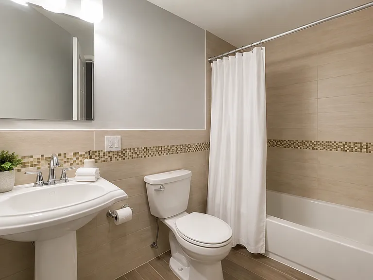 27 E 126th St #1 — Photo 4