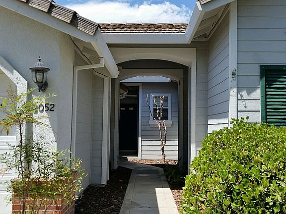 3rd image of 2052 Bates Cir