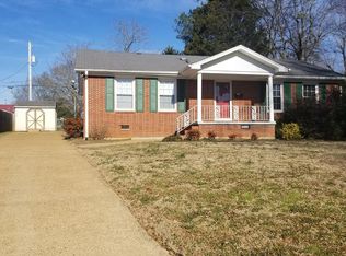 806 Ridgeway St, Florence, AL 35630