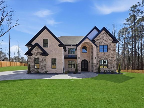 2nd image of 2210 Old Fountain Rd