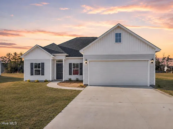 107 Adams Landing Way, Maysville, NC 28555
