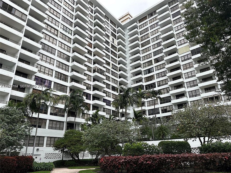 1st image of 600 Three Islands Blvd APT 1402