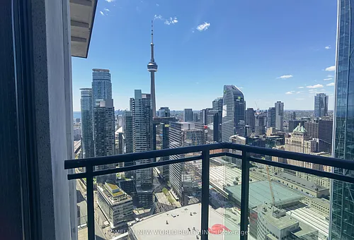 16 Harbour St #5303 Photo 1