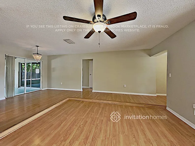 1195 NW 92nd Ave — Photo 5