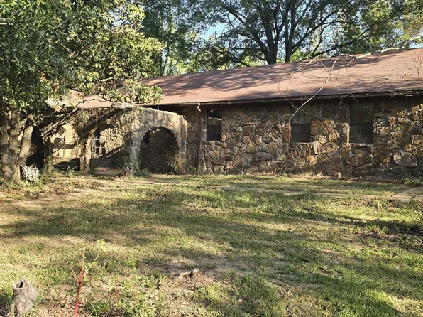 309 Wallace Dr, Coldwater, MS 38618