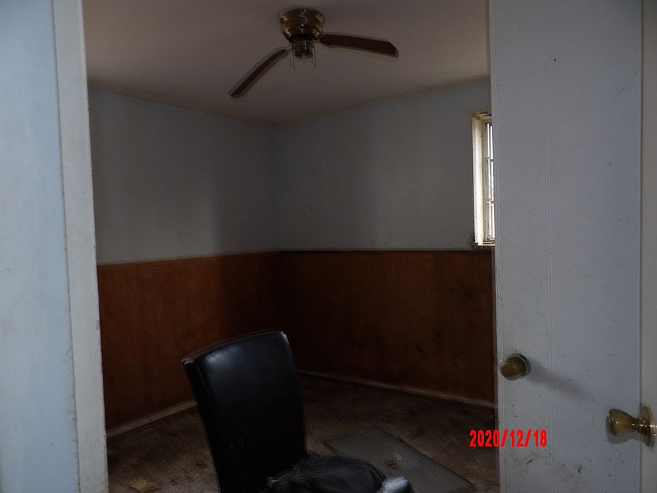 2nd image of 8 Apple Ln