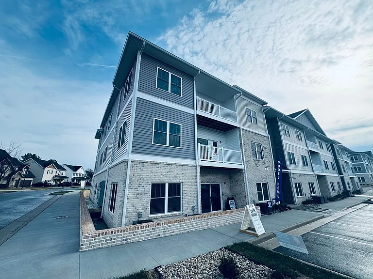 420 Capstone Dr #207 — Photo 14
