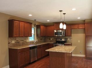 2823 S 46th St, Kansas City, KS 66106