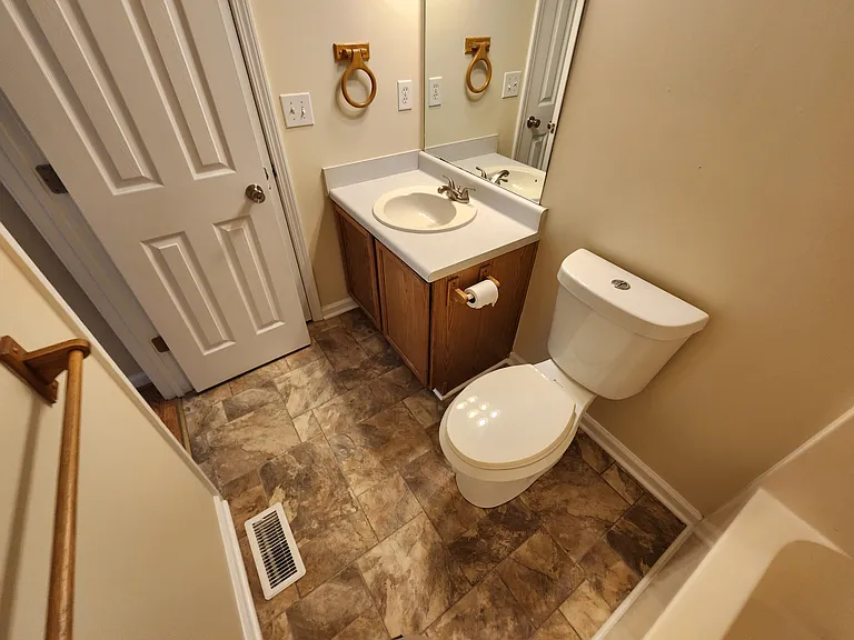 2635 Poplar Ln — Photo 11