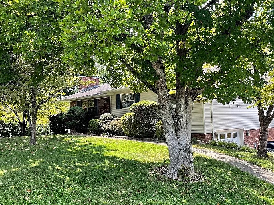 1st image of 7937 Stratton Dr