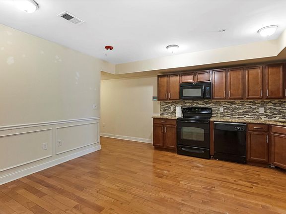 2nd image of 1710 Cecil B Moore Ave Fl 2