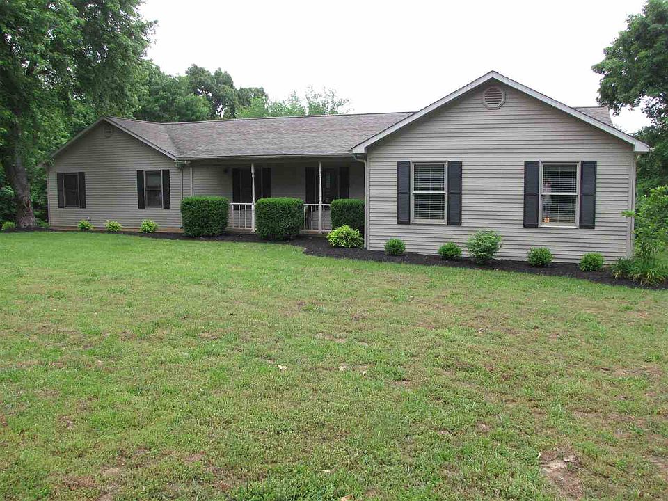 1st image of 316 Garrett Ln