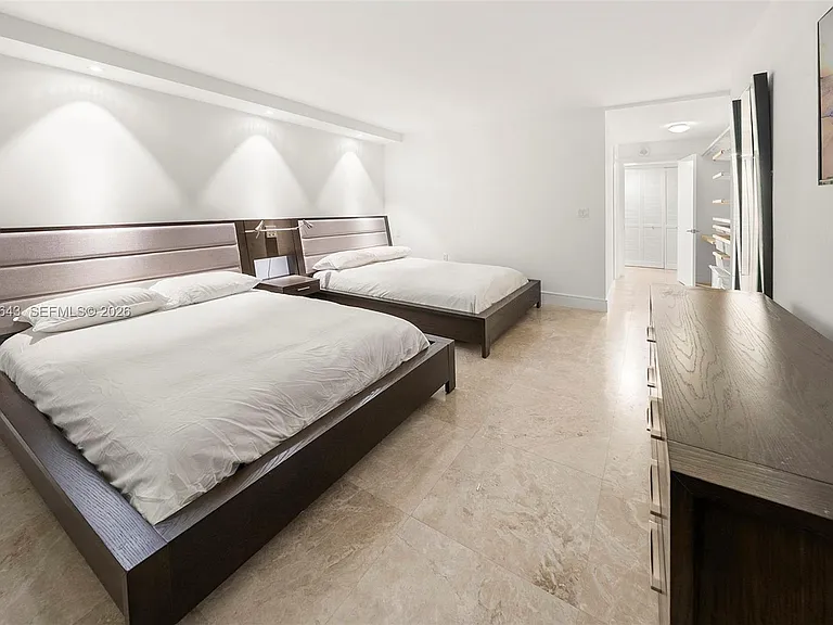 600 Grapetree Dr #3BS — Photo 45