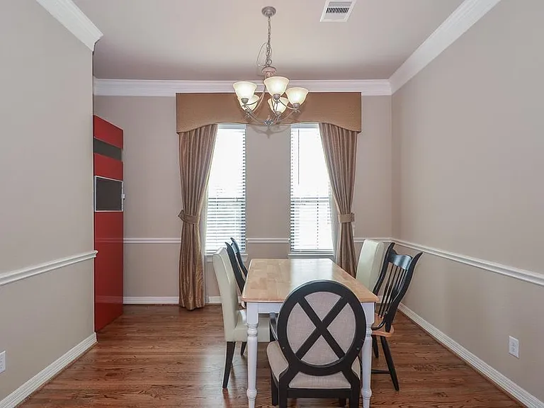 3042 Royal Oaks Crst — Photo 5