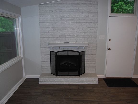 4th image of 1540 Fournier Dr