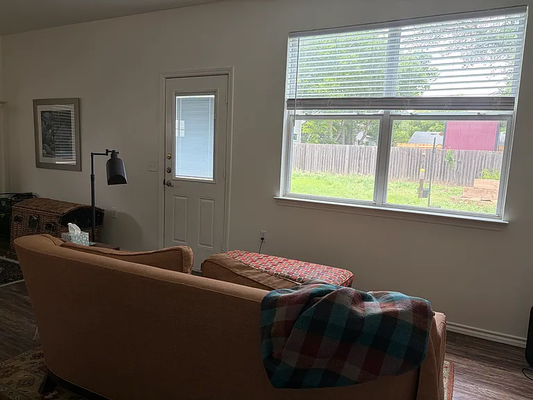 6914 Meador Ave #B — Photo 14