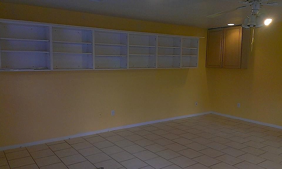 Spacious Den for Pool Table or Party Room