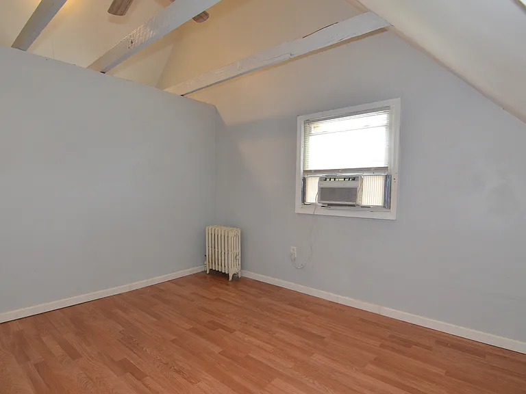 641 Alder St #3 — Photo 4
