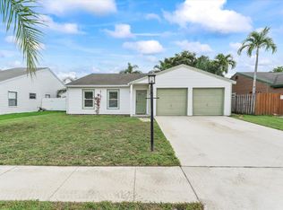 7839 Elwood Dr, Lake Worth, FL 33467