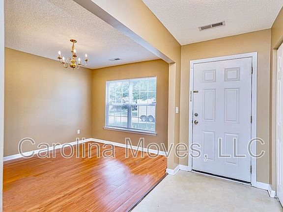 2nd image of 144 Crescent Creek Ct