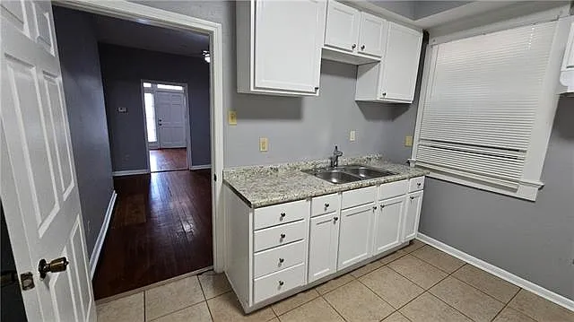 3 bed, 1.0 bath, 1200 sqft, $1,500 — Photo 3