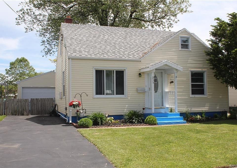 1st image of 235 Aris Ave
