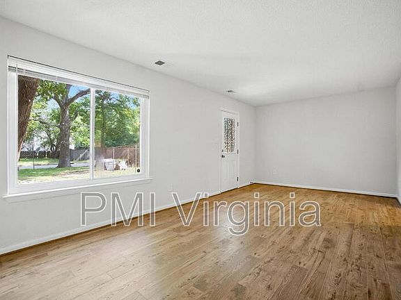 3rd image of 5616 Darby Close