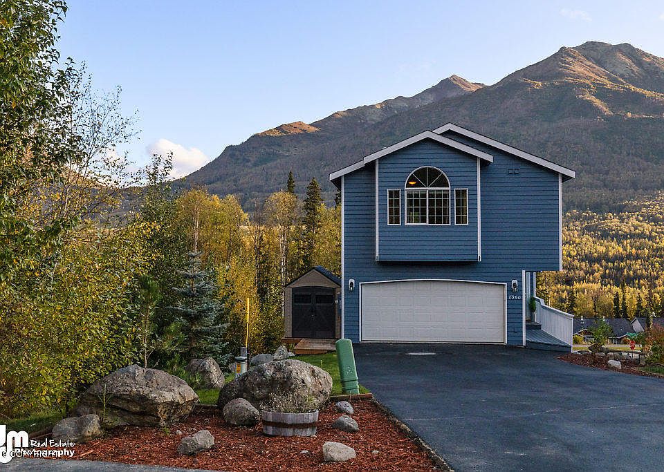 1st image of 8960 Eagle River Ln